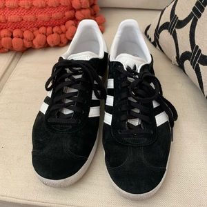 Adidas black suede Gazelle size 8